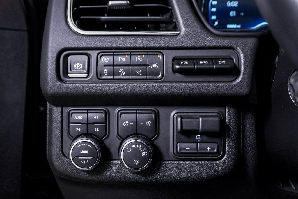 Used 2023 Chevrolet Tahoe High Country w/ Advanced Technology Package image 23