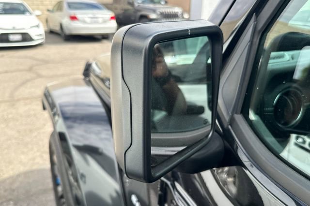 Used 2023 Jeep Wrangler Unlimited Sahara image 7