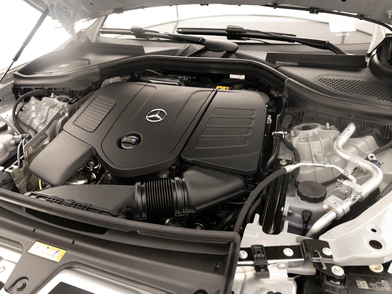 New 2026 Mercedes-Benz GLC 300 4MATIC image 31