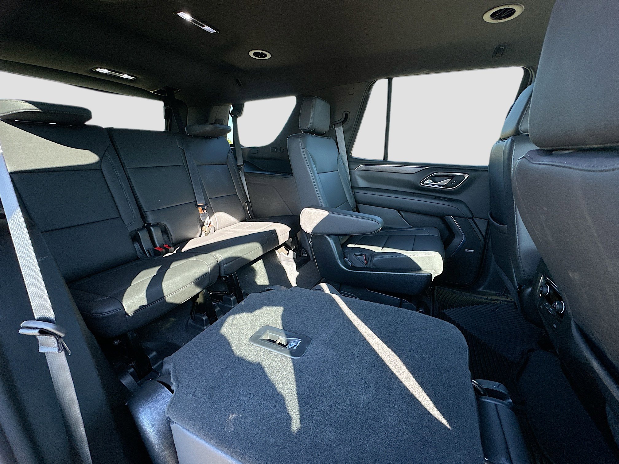 Used 2023 Chevrolet Tahoe Z71 image 28