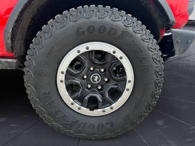 Used 2022 Ford Bronco Badlands image 9