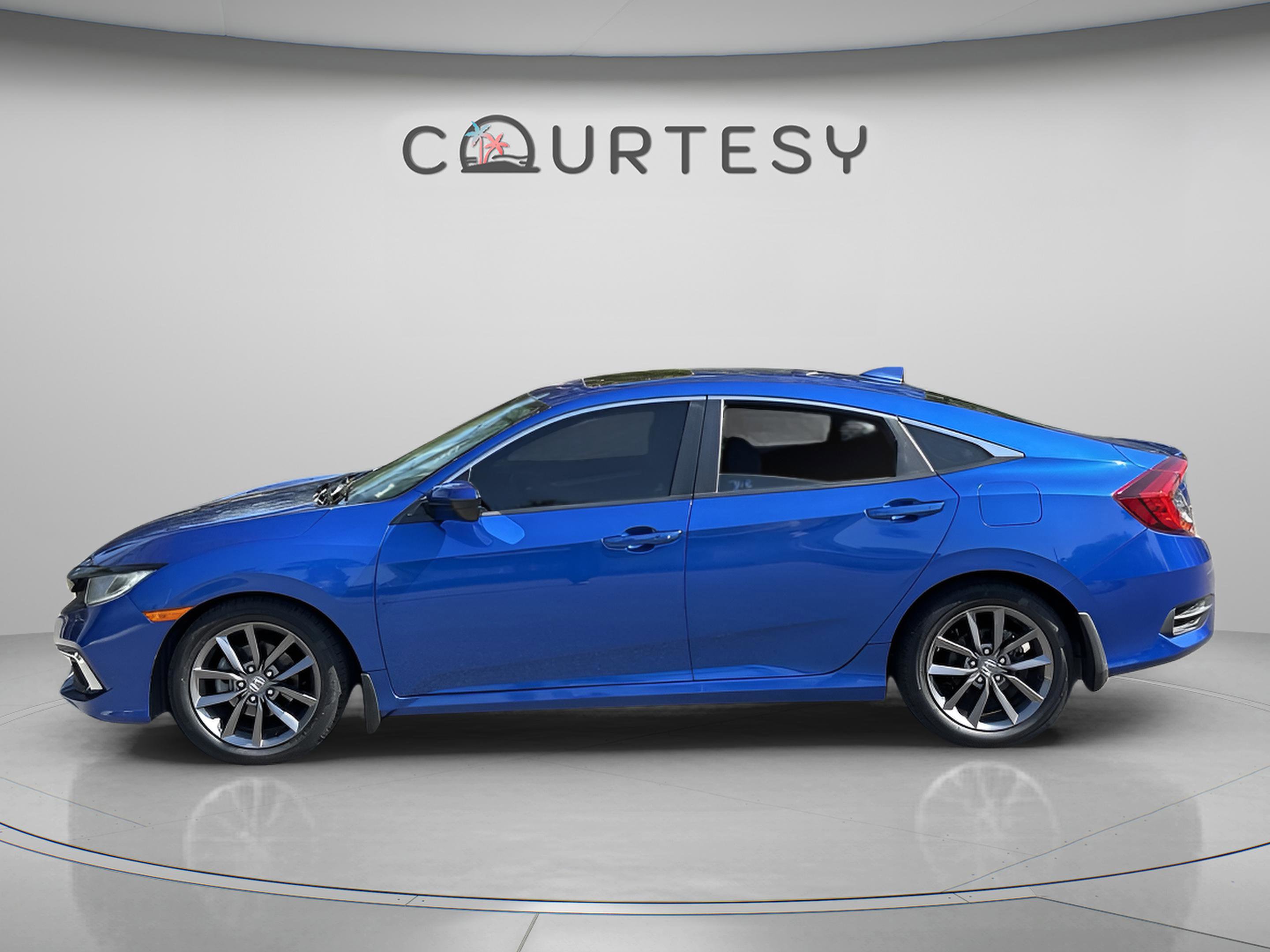 Used 2020 Honda Civic EX image 4