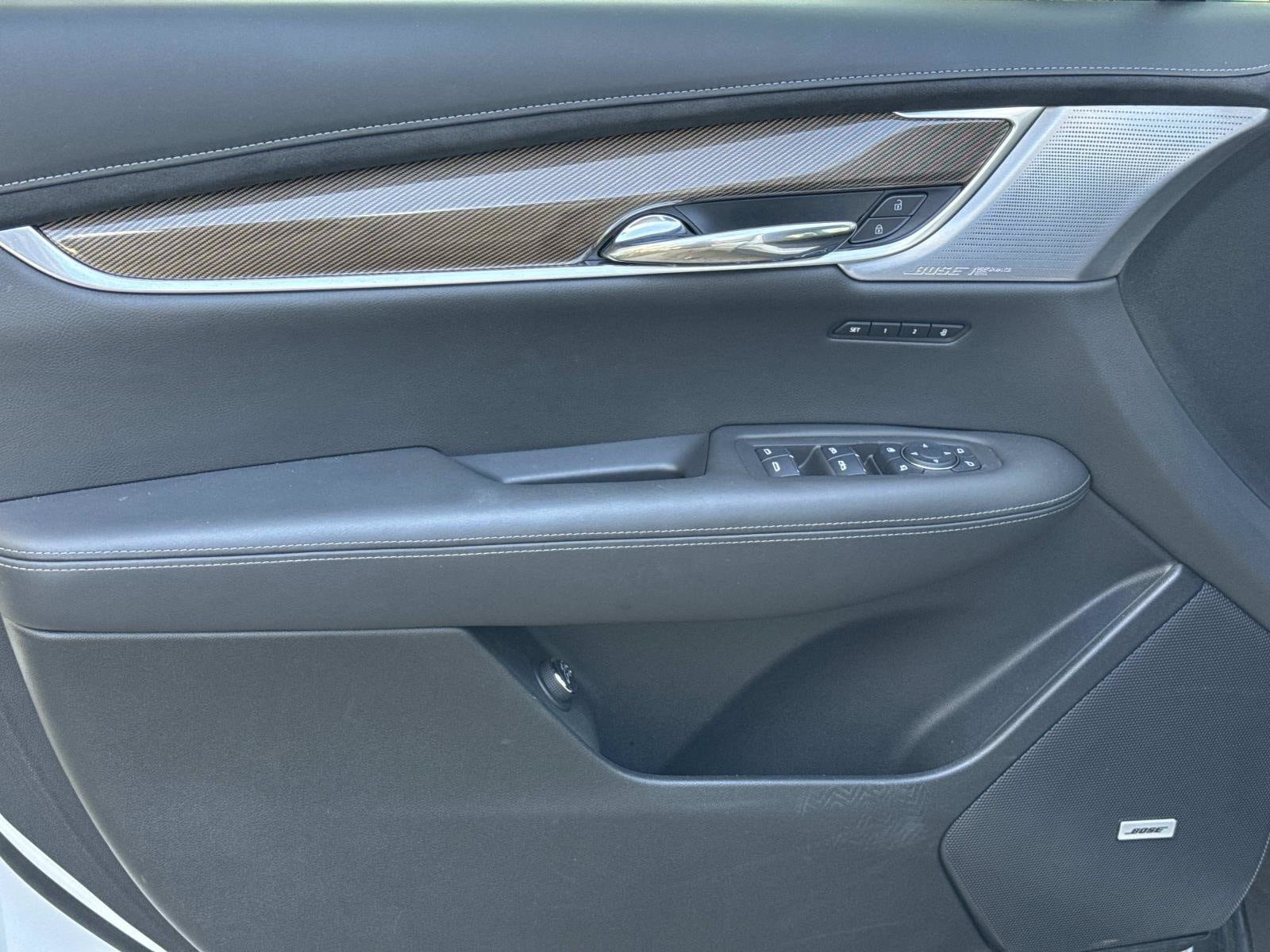 New 2025 Cadillac XT6 Sport w/ Platinum Package AWD/4WD image 19