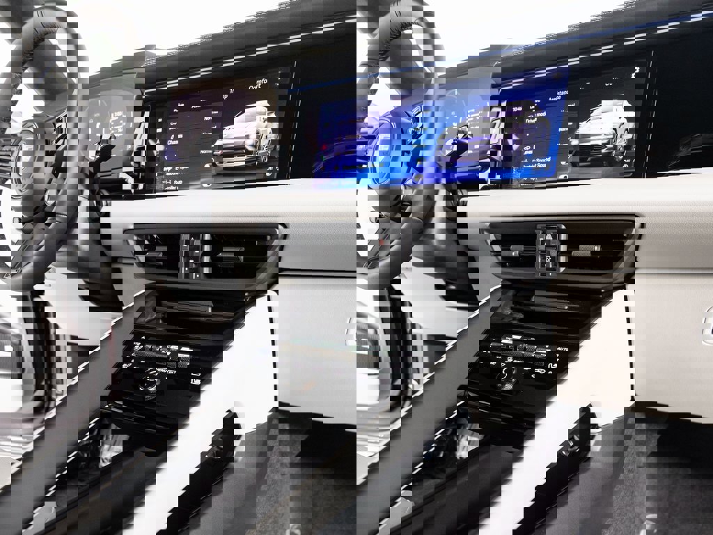 New 2025 Porsche Macan Turbo Electric image 38