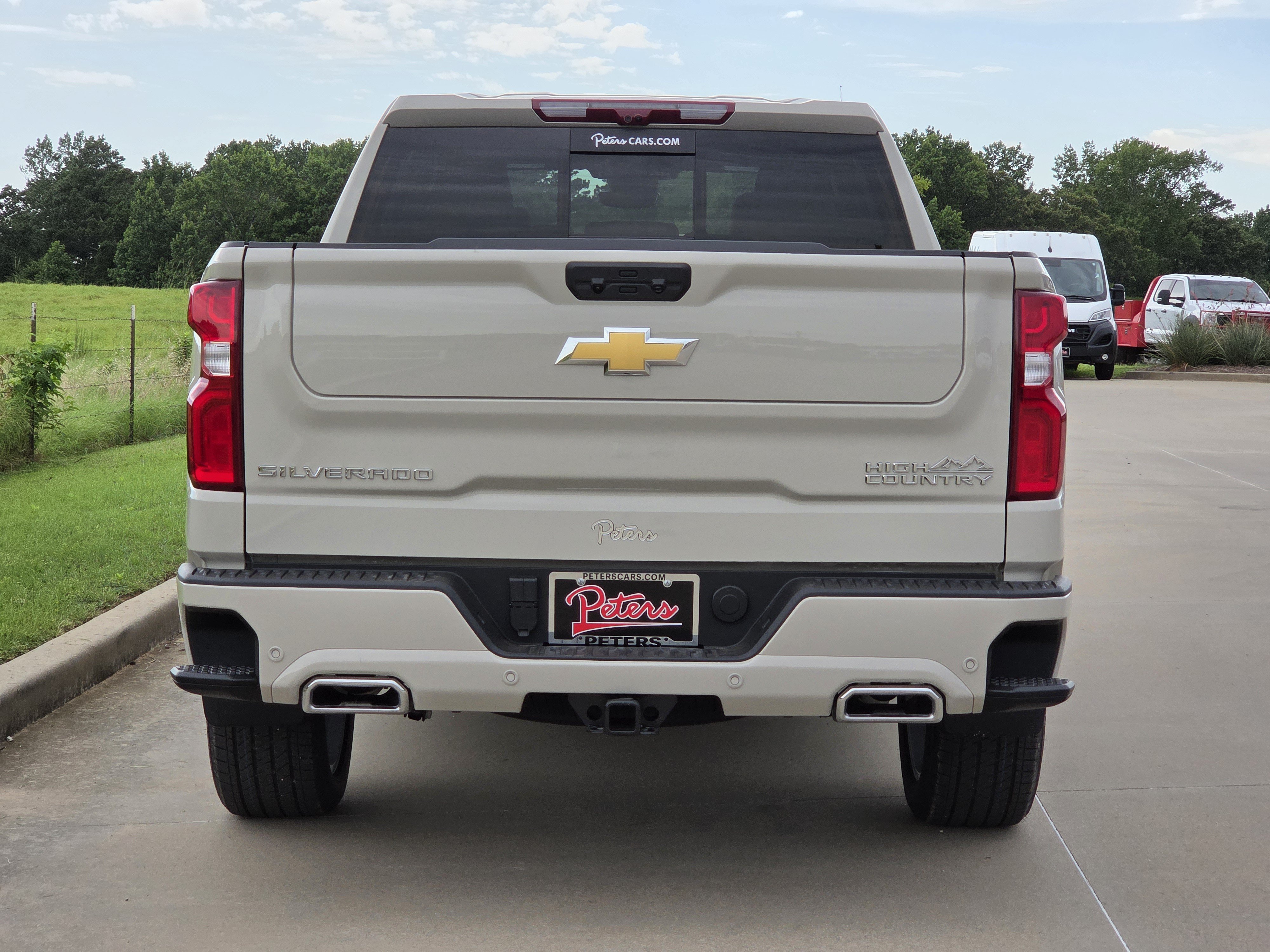 New 2026 Chevrolet Silverado 1500 High Country AWD/4WD image 4