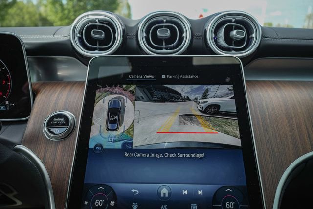 Certified 2025 Mercedes-Benz GLC 300 4MATIC image 19