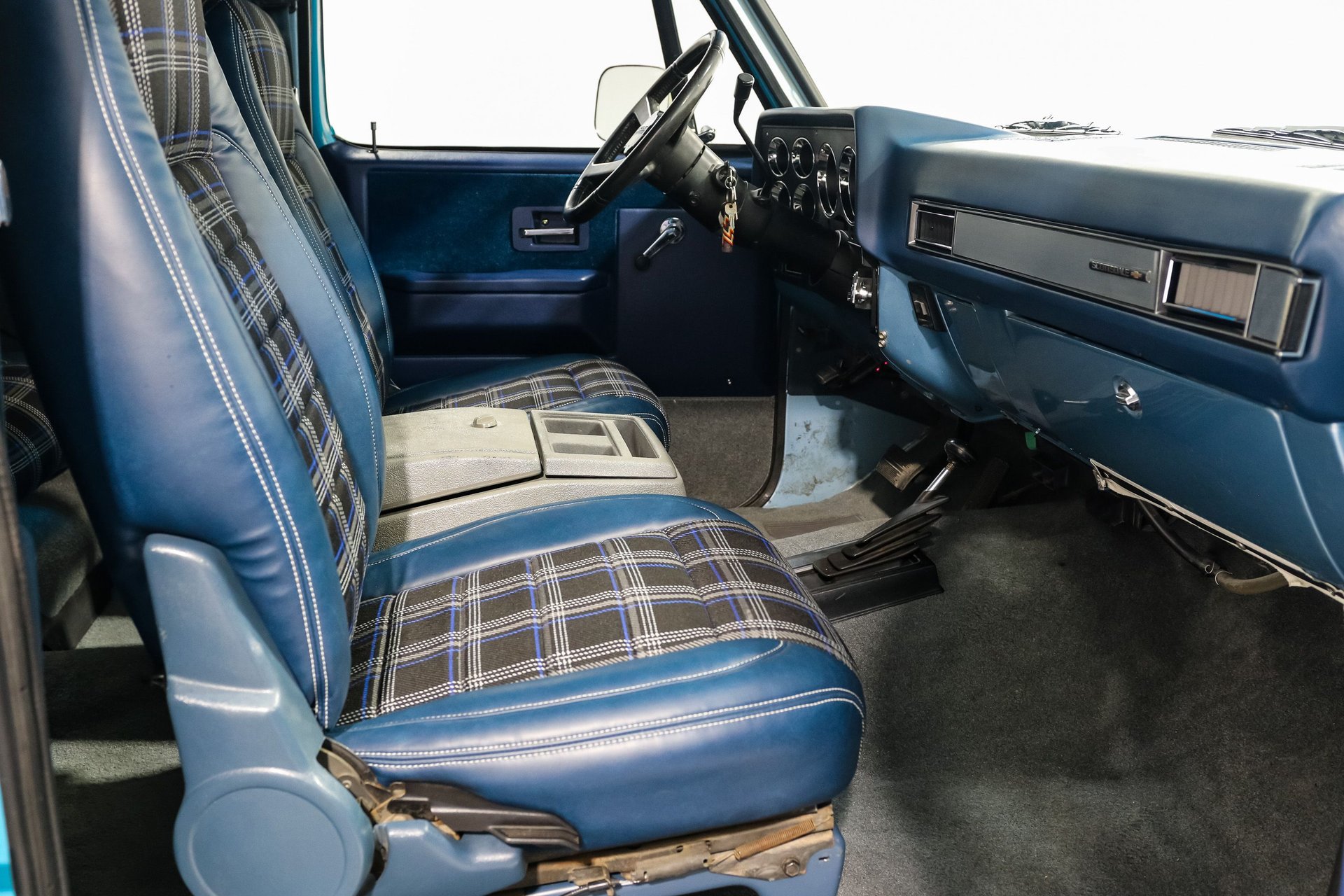 Used 1990 Chevrolet Blazer 4WD image 19