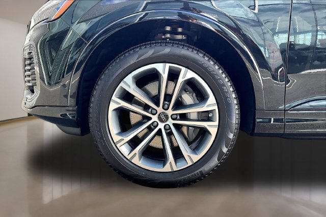 New 2026 Audi Q7 2.0T Premium AWD/4WD image 10