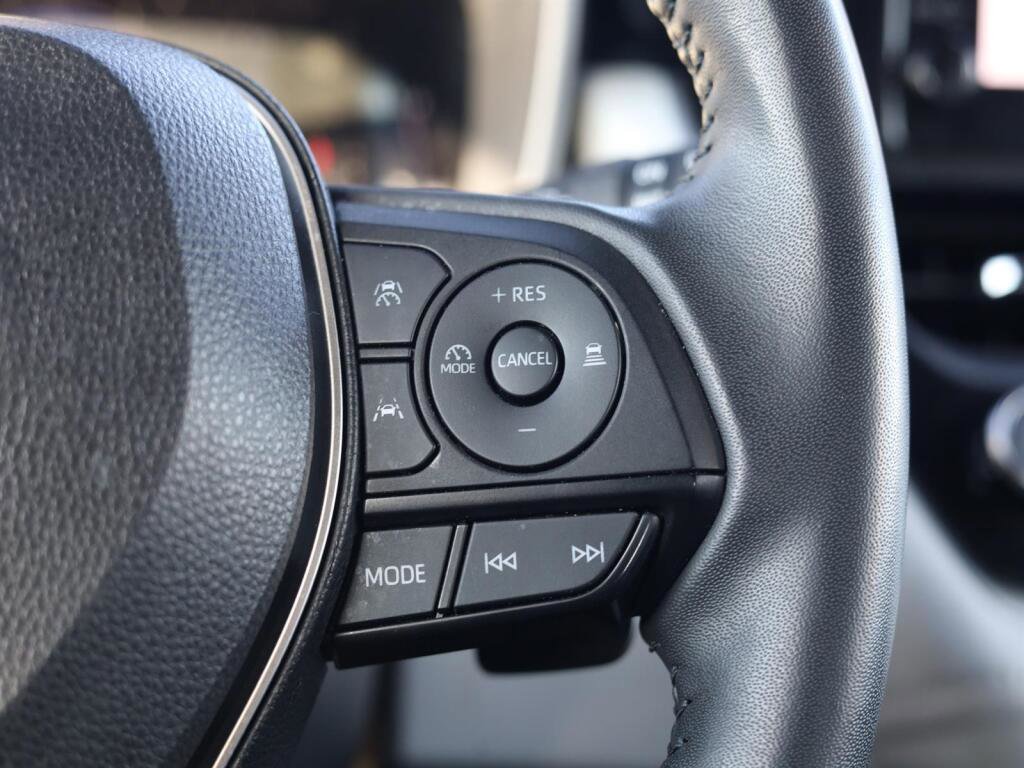 Used 2024 Toyota Corolla XSE image 17