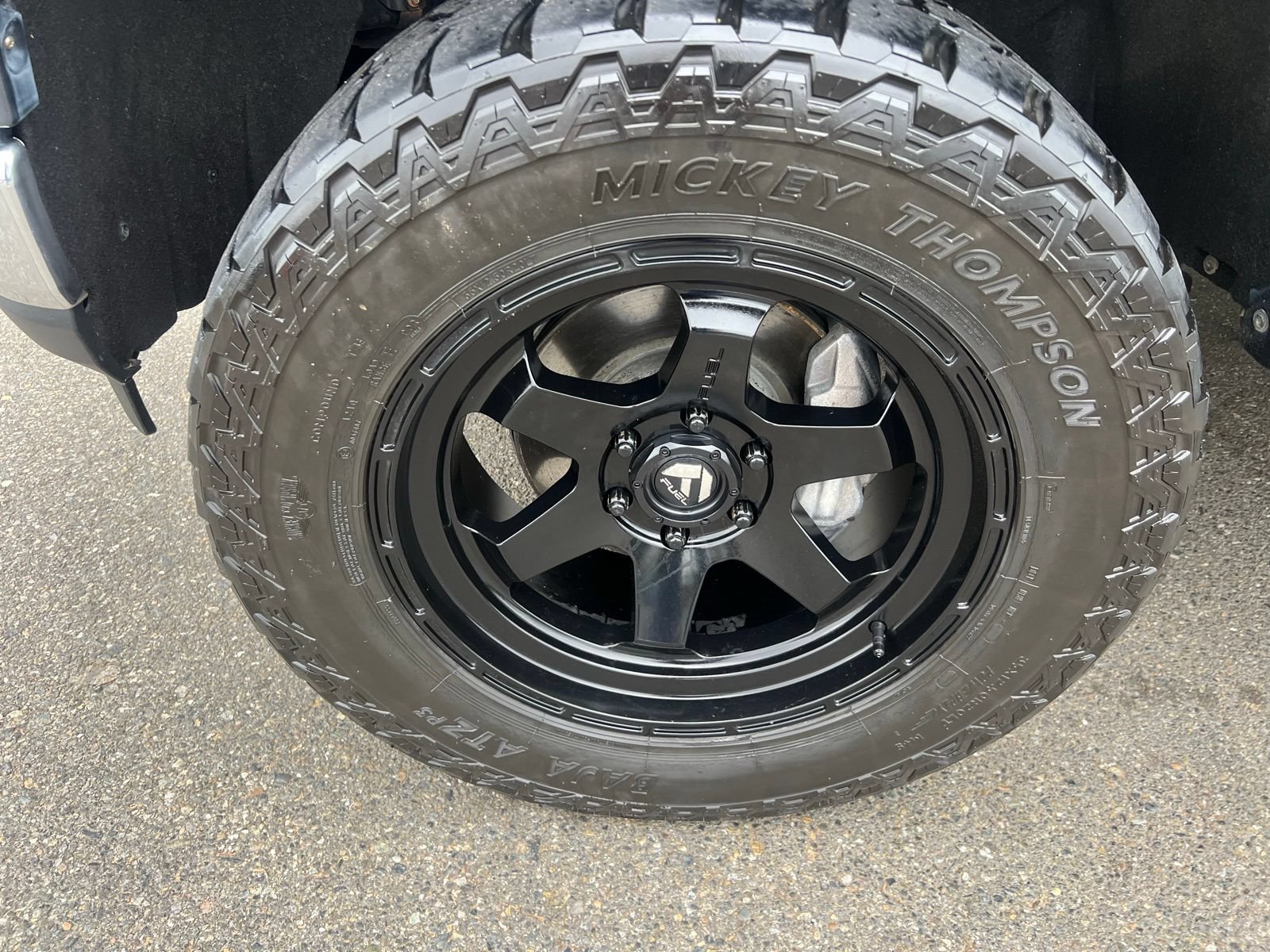 Used 2019 Chevrolet Silverado 1500 LTZ w/ LTZ Convenience Package AWD/4WD image 13