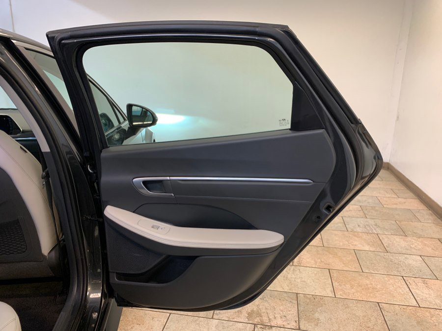 Used 2023 Hyundai Sonata Limited w/ Cargo Package FWD image 54