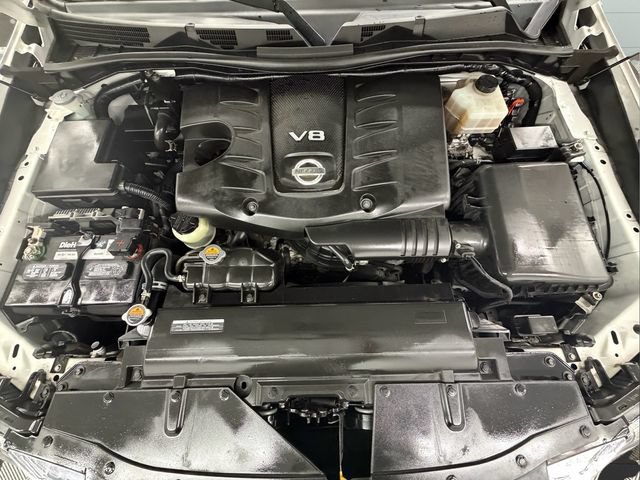 Used 2022 Nissan Armada SV w/ SV Appearance Package RWD image 9