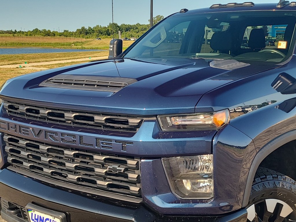 Used 2020 Chevrolet Silverado 2500 Custom w/ Gooseneck/5TH Wheel Package AWD/4WD image 8