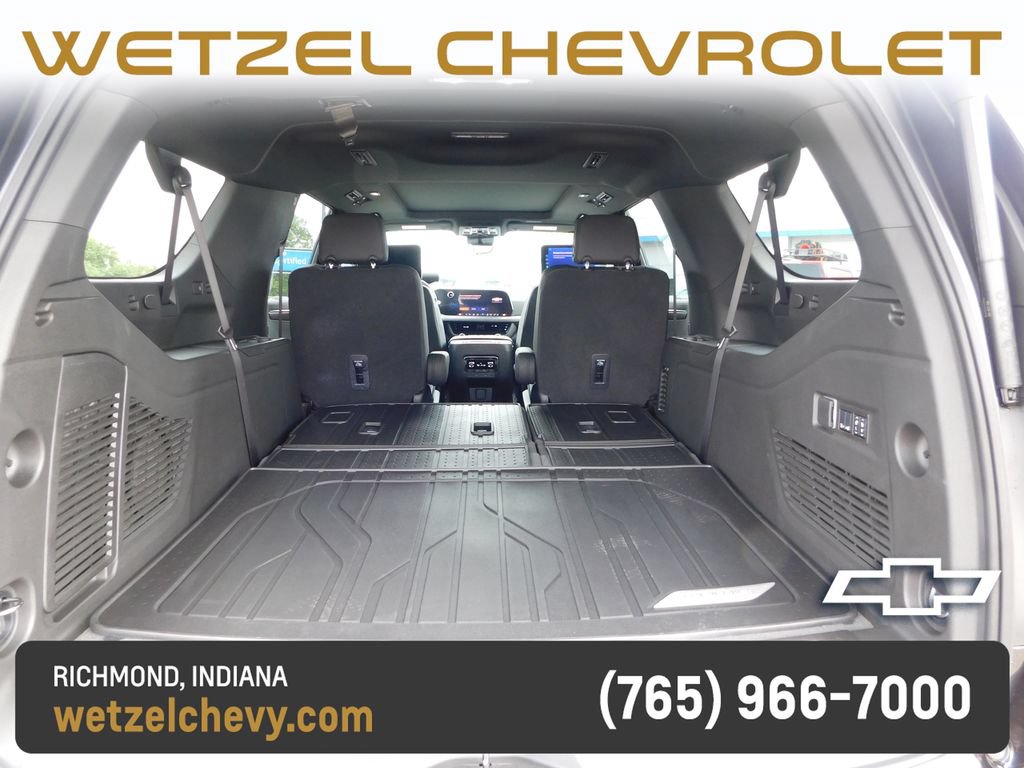 New 2026 Chevrolet Suburban High Country AWD/4WD image 31