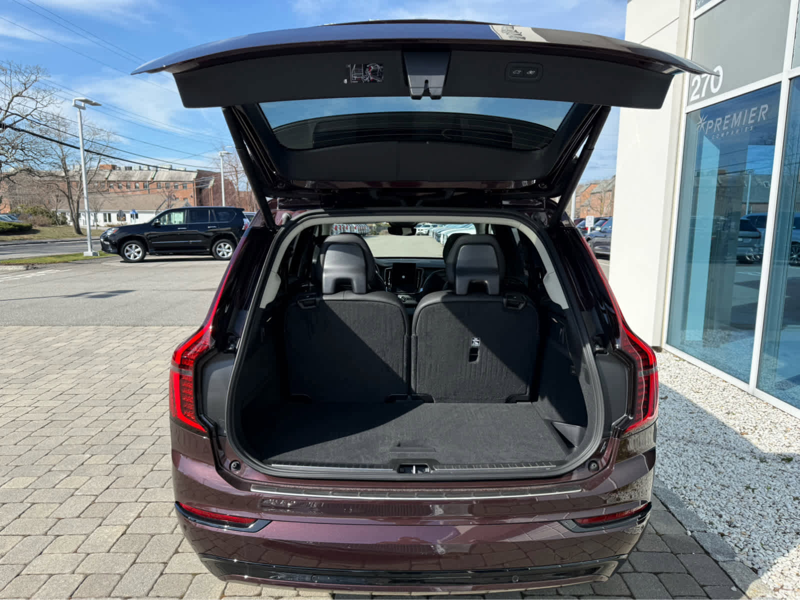 New 2026 Volvo XC90 T8 Ultra w/ Protection Package Premier image 16