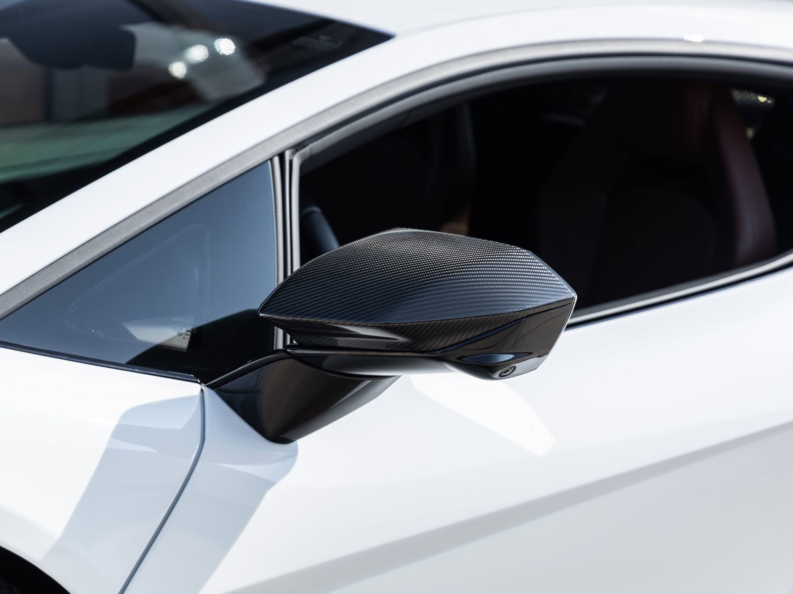 Used 2024 Lamborghini Revuelto AWD/4WD image 18