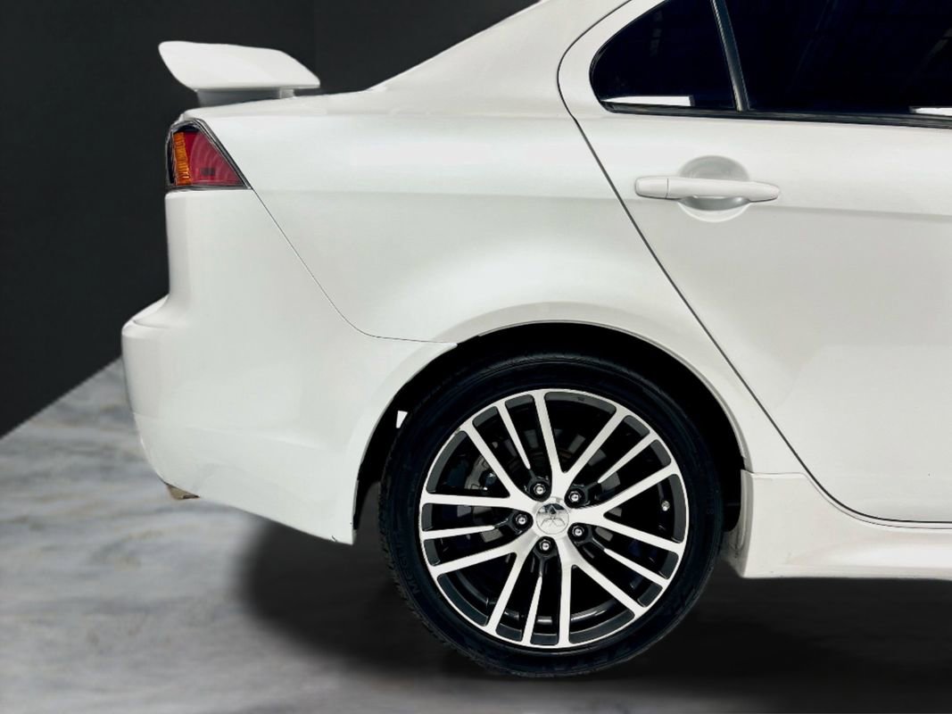 Used 2016 Mitsubishi Lancer GT image 12