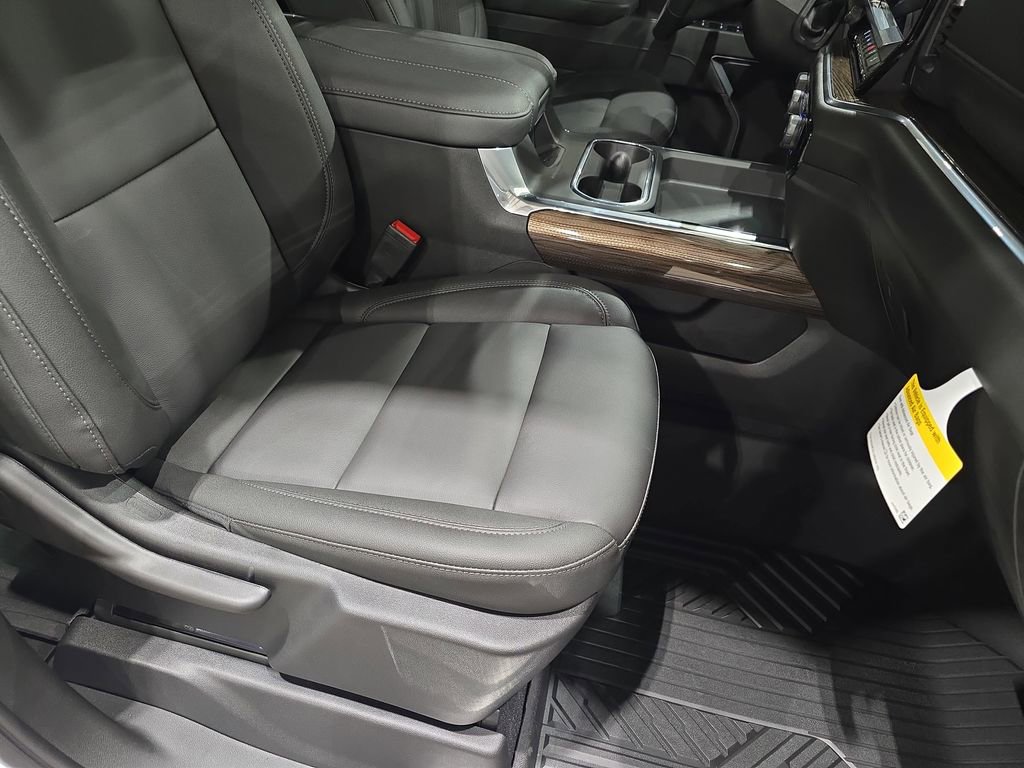 New 2026 Chevrolet Silverado 2500 LT w/ Trail Boss Package AWD/4WD image 10