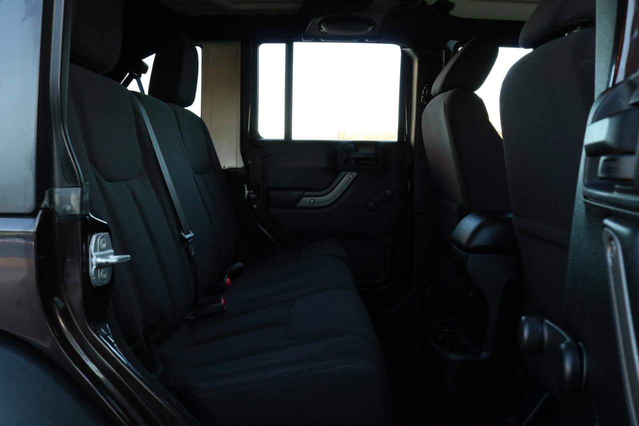 Used 2013 Jeep Wrangler Unlimited Sport image 34