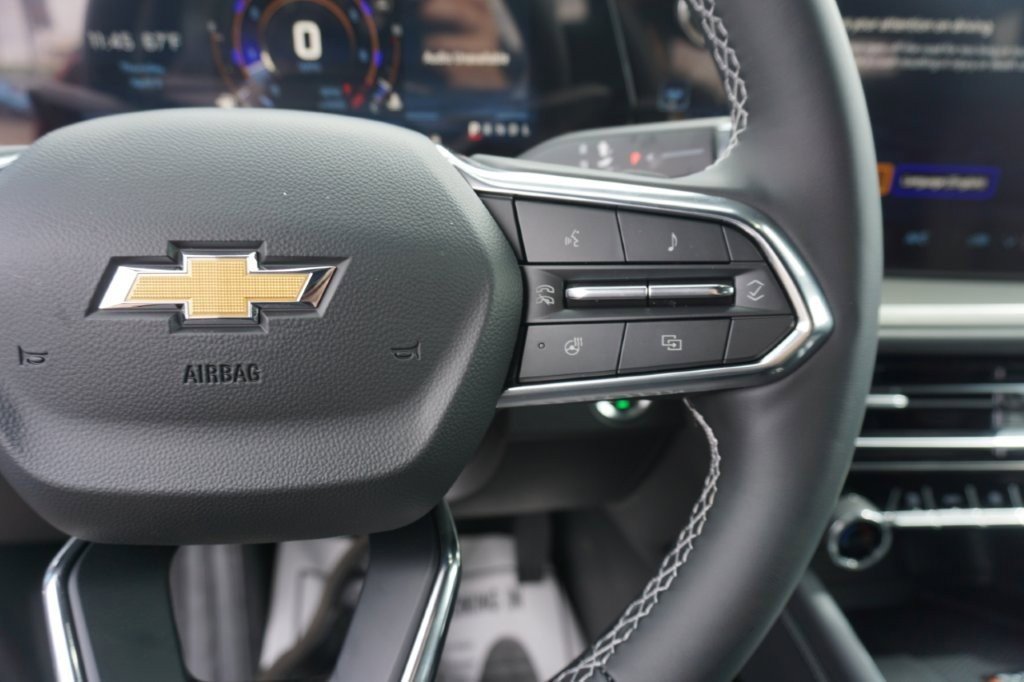 New 2025 Chevrolet Traverse LT w/ Driver Confidence Package image 27