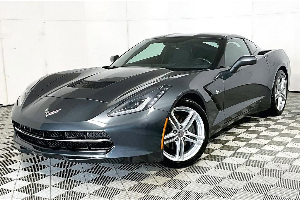 Used 2017 Chevrolet Corvette Stingray Coupe w/ 1LT image 2
