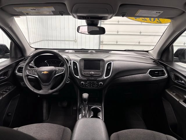 Used 2024 Chevrolet Equinox LT AWD/4WD image 13