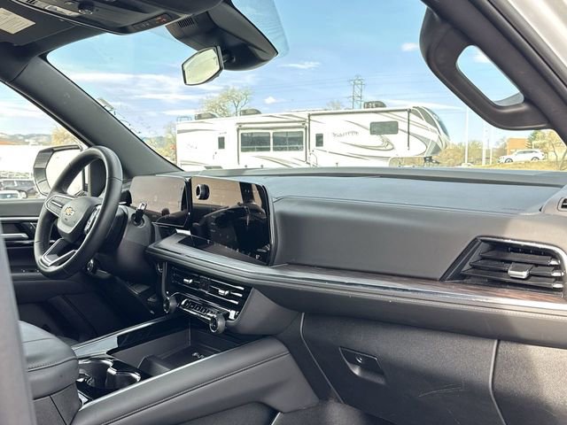 Certified 2025 Chevrolet Tahoe LT image 28