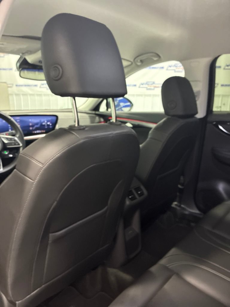 Used 2024 Buick Envision Preferred AWD/4WD image 29