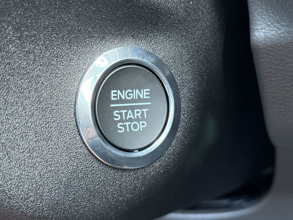 New 2026 Ford Transit 250 148 Medium Roof w/ Load Area Protection Package image 22