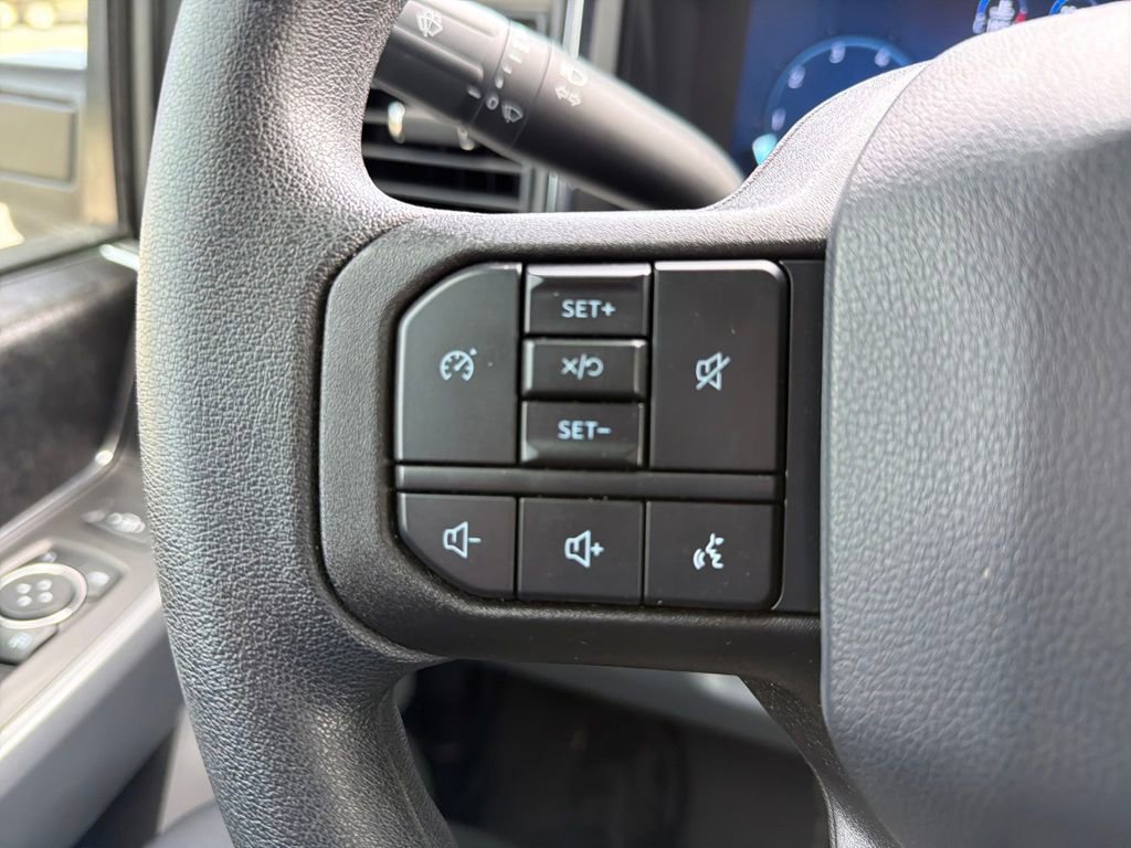 Used 2024 Ford F250 XLT w/ Black Appearance Package image 25