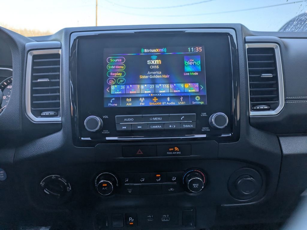 Used 2022 Nissan Frontier SV w/ Technology Package image 14