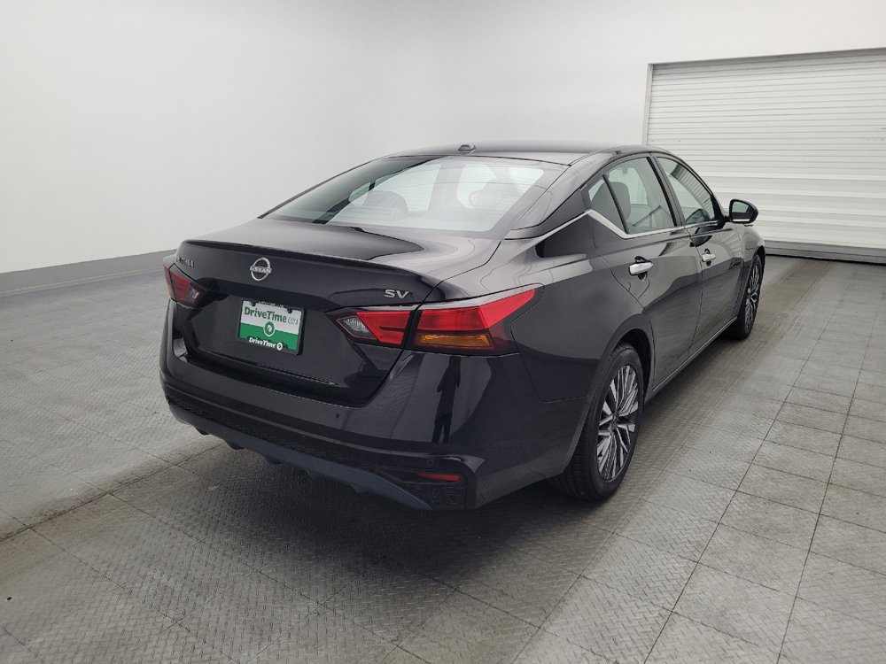 Used 2023 Nissan Altima 2.5 SV image 9