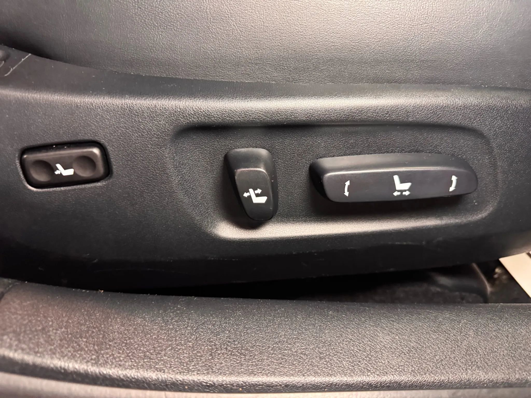 Used 2010 Lexus ES 350 FWD image 14