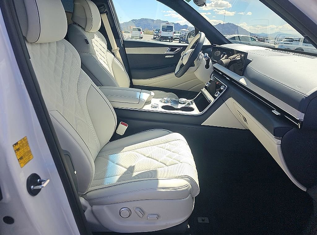 Used 2026 Genesis GV80 3.5T Prestige image 9