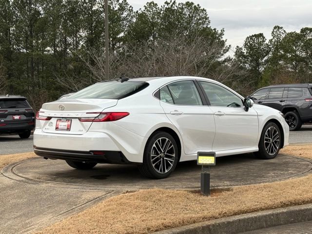 Used 2025 Toyota Camry XLE w/ Premium Plus Package image 7