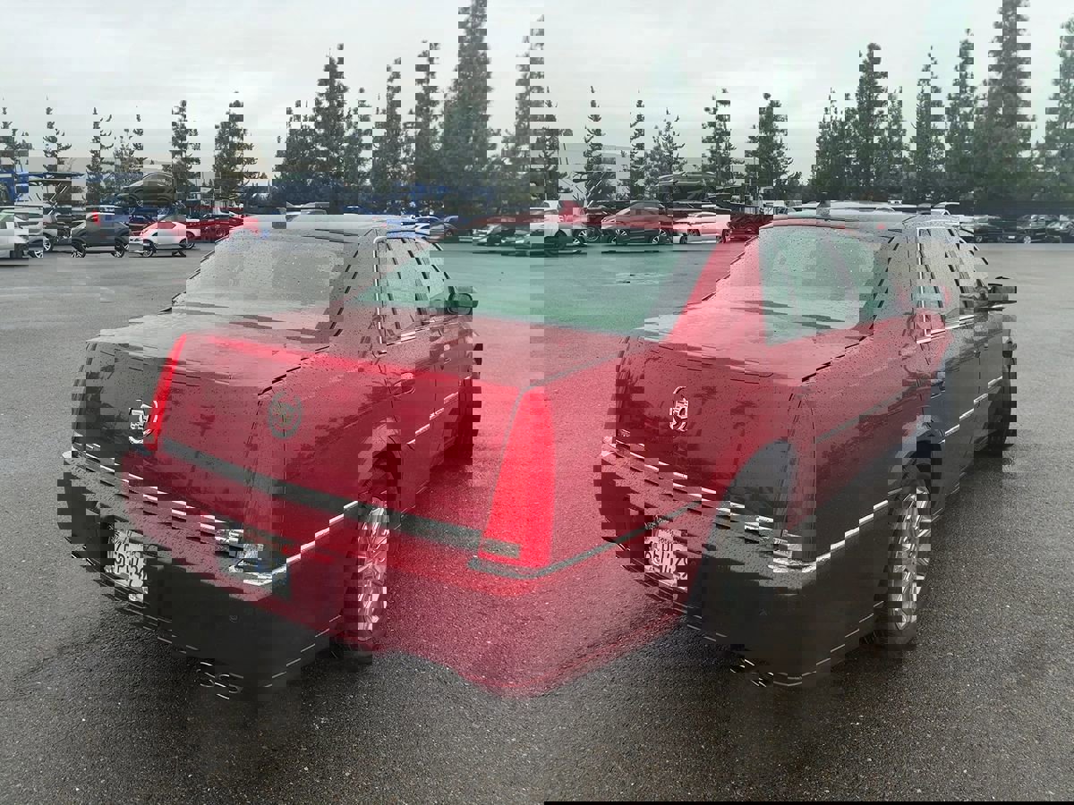 Used 2009 Cadillac DTS image 12