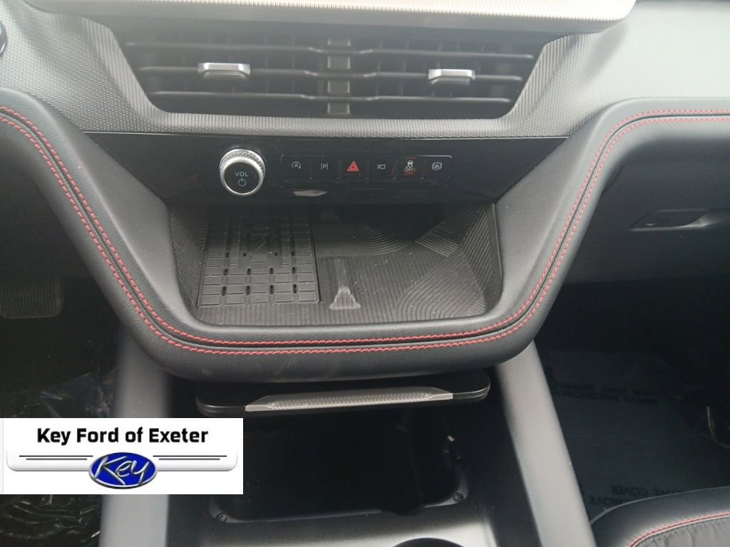 Used 2025 Ford Explorer ST-Line w/ Premium Package image 37