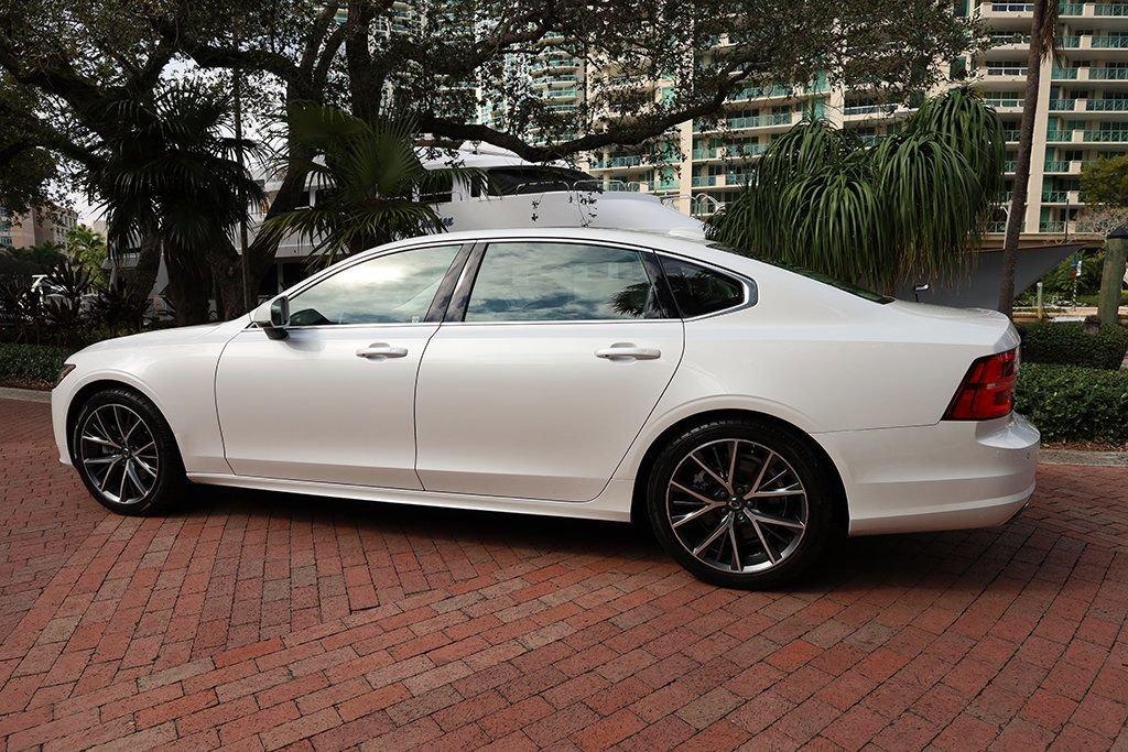 Used 2019 Volvo S90 T5 Momentum image 5