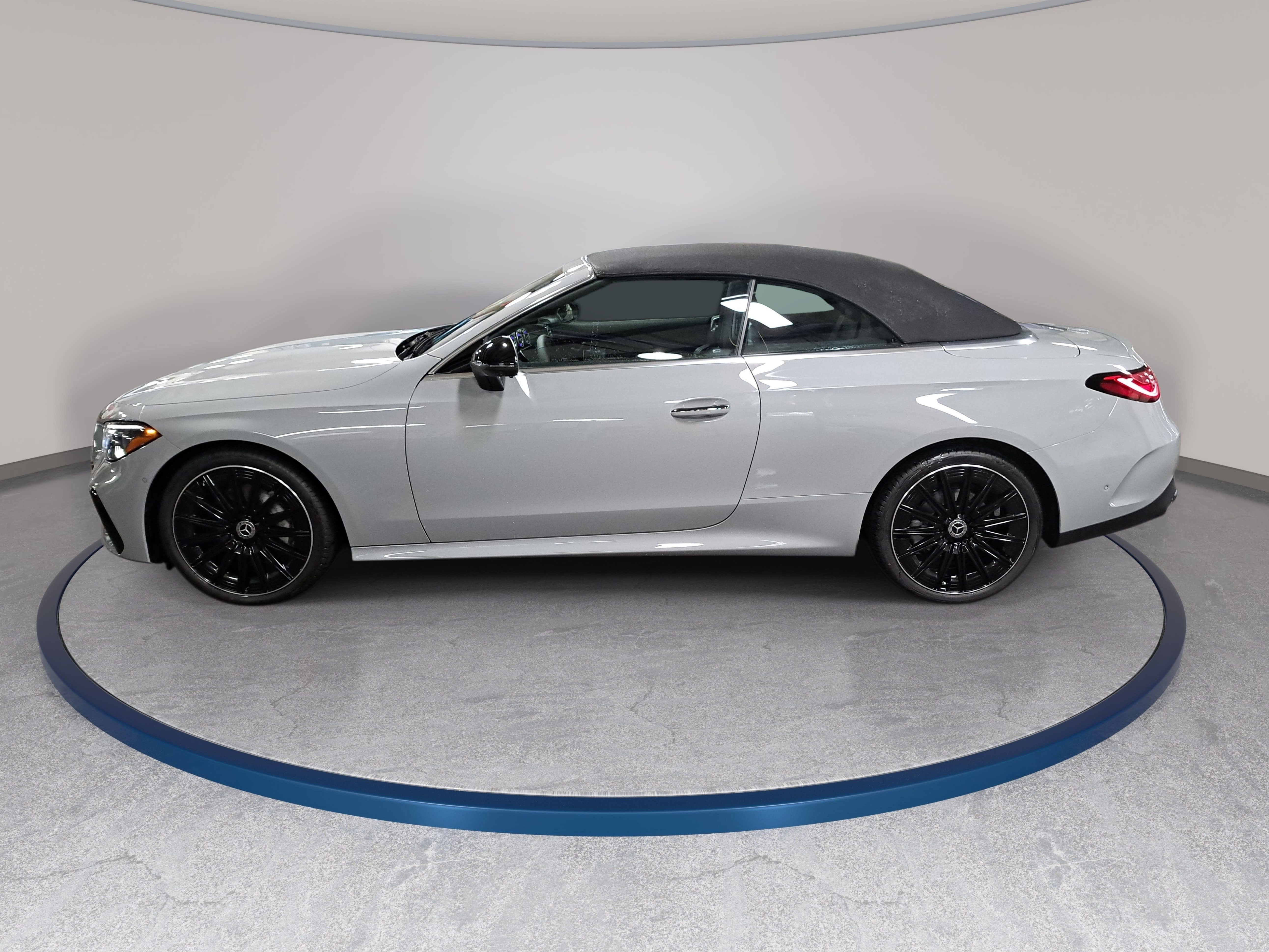 New 2027 Mercedes-Benz CLE 300 4MATIC Cabriolet image 8