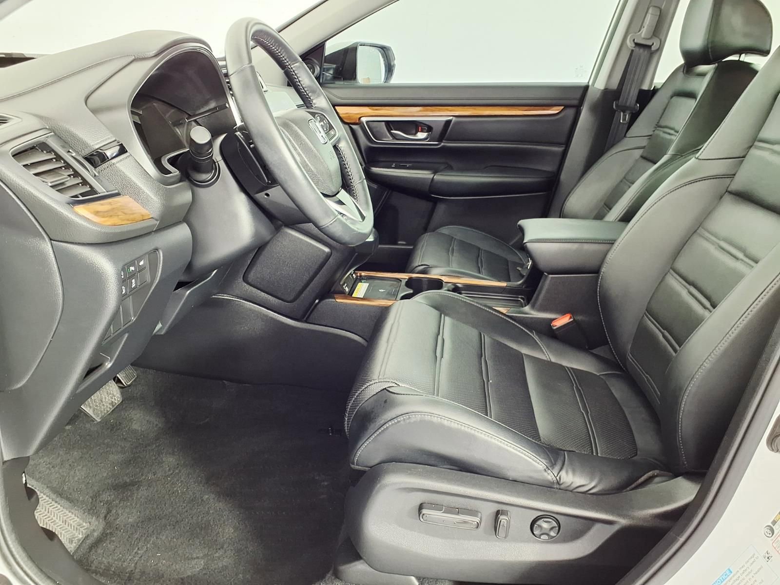 Used 2022 Honda CR-V Touring image 12