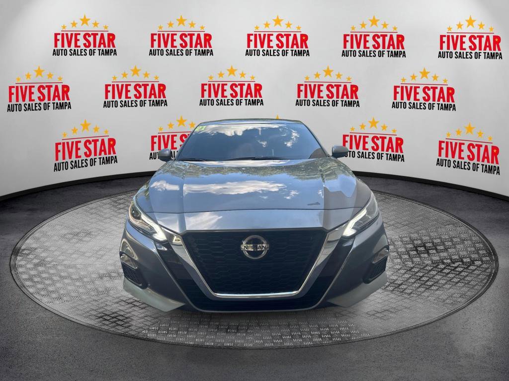 Used 2021 Nissan Altima 2.5 SV image 2