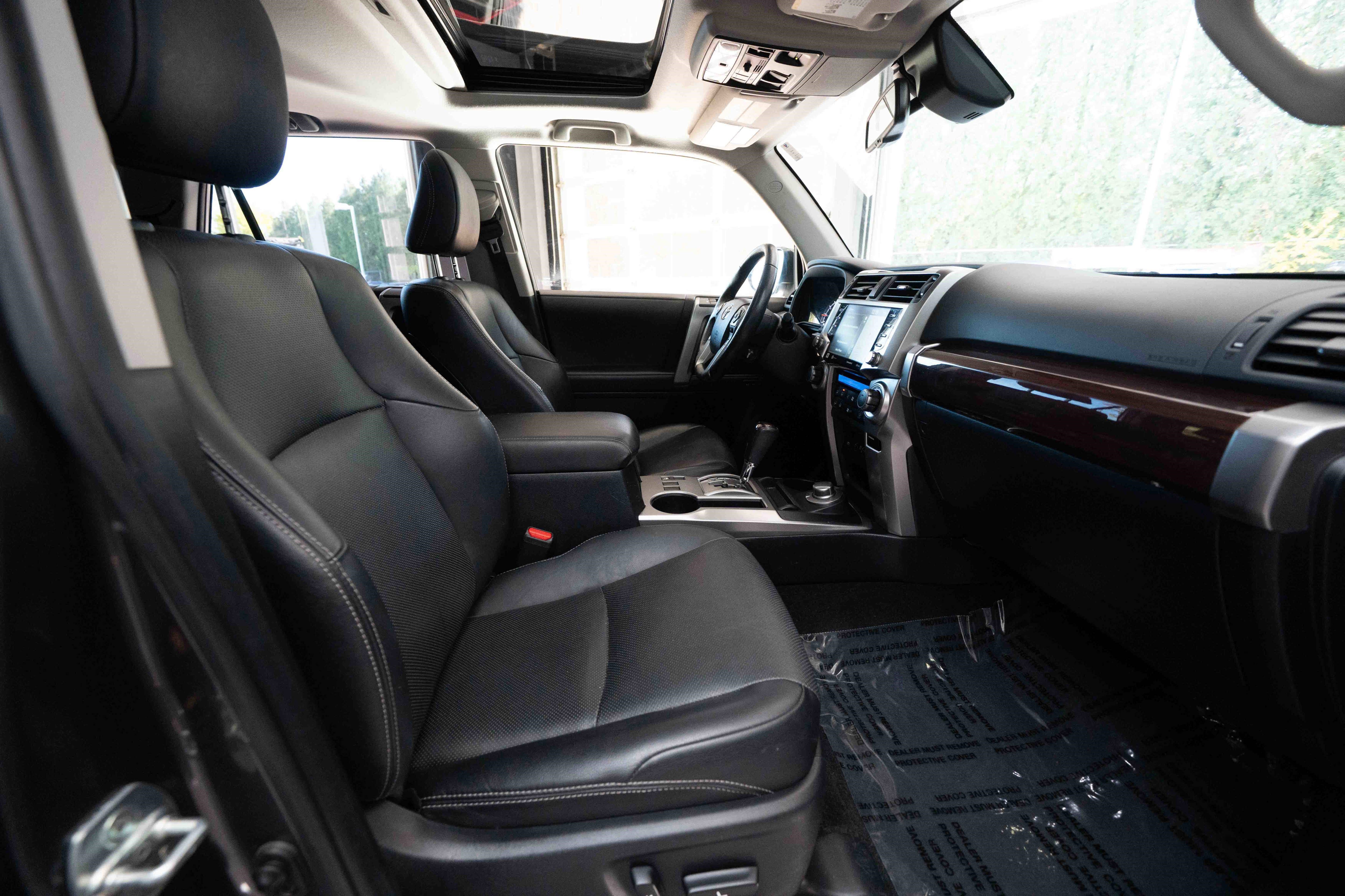 Used 2023 Toyota 4Runner Limited image 27