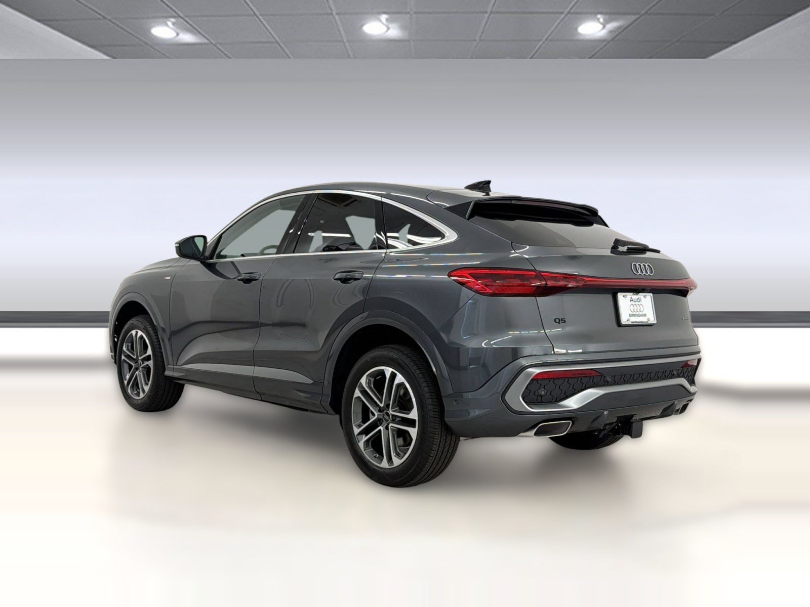 New 2026 Audi Q5 Premium Plus AWD/4WD image 3