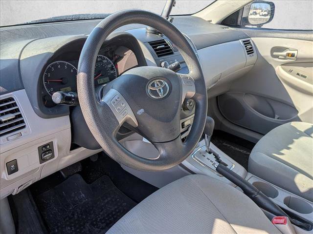 Used 2011 Toyota Corolla LE image 9