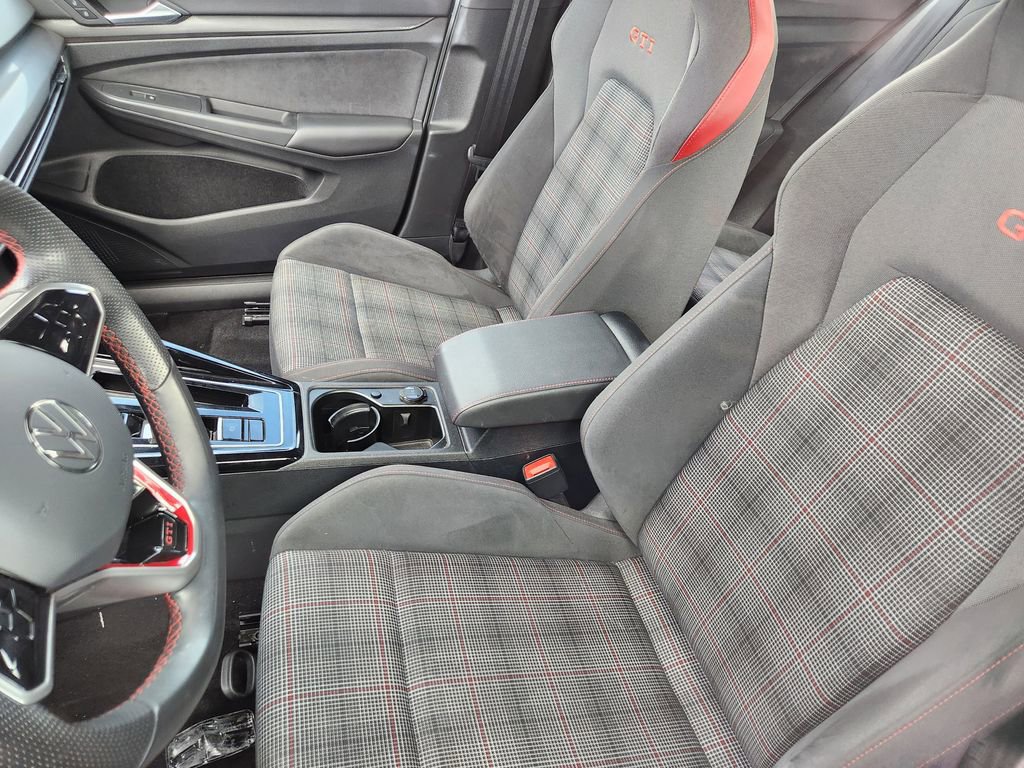 Used 2024 Volkswagen GTI S image 10