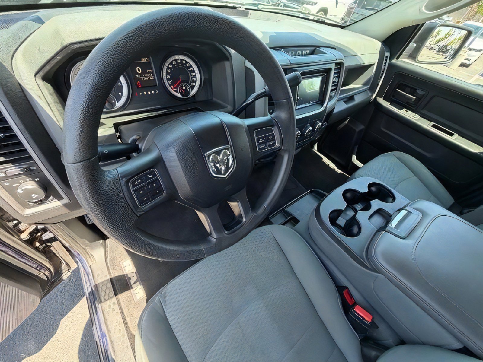 Used 2015 RAM 1500 Express image 15