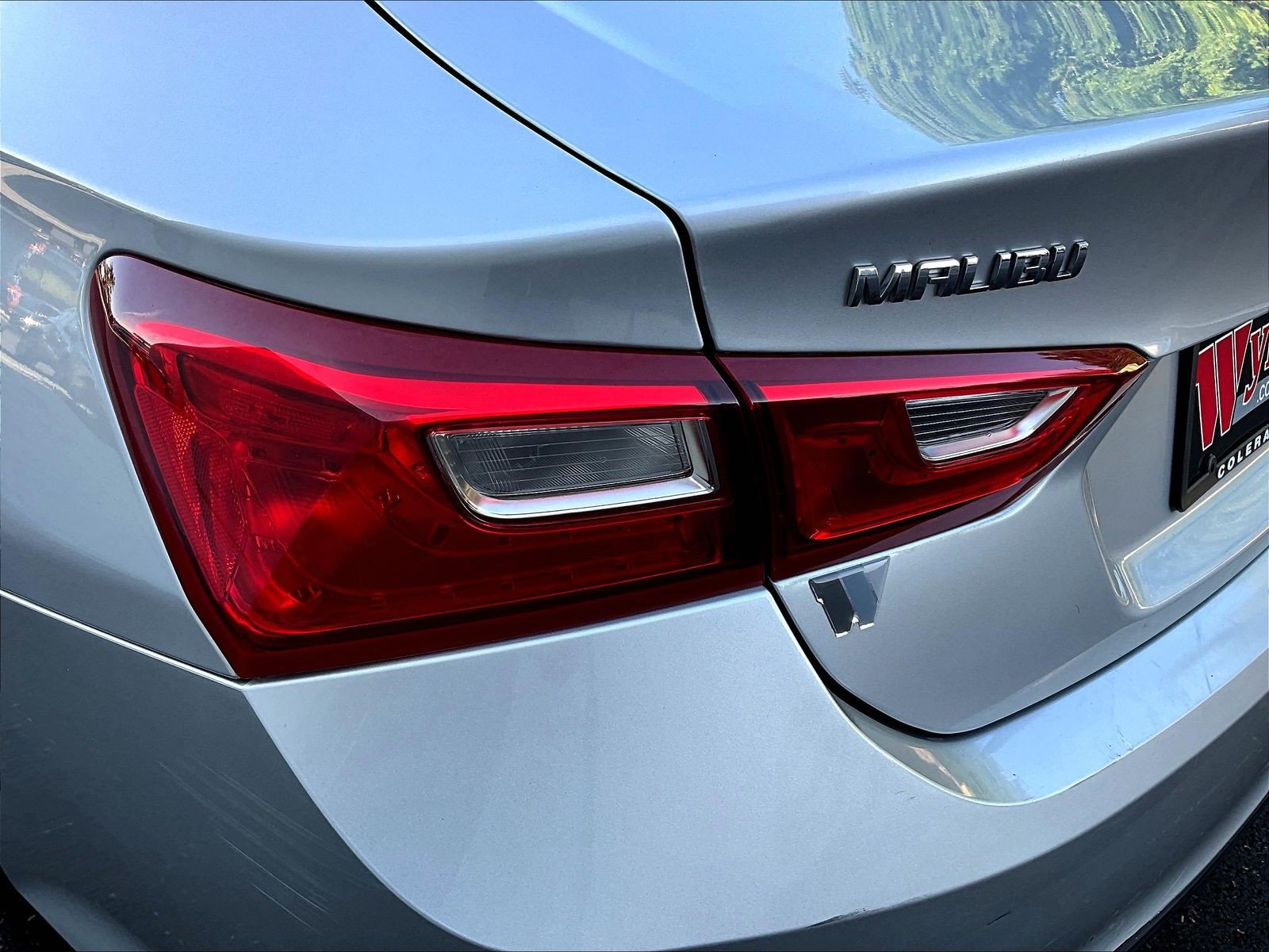 Used 2016 Chevrolet Malibu LT FWD image 23