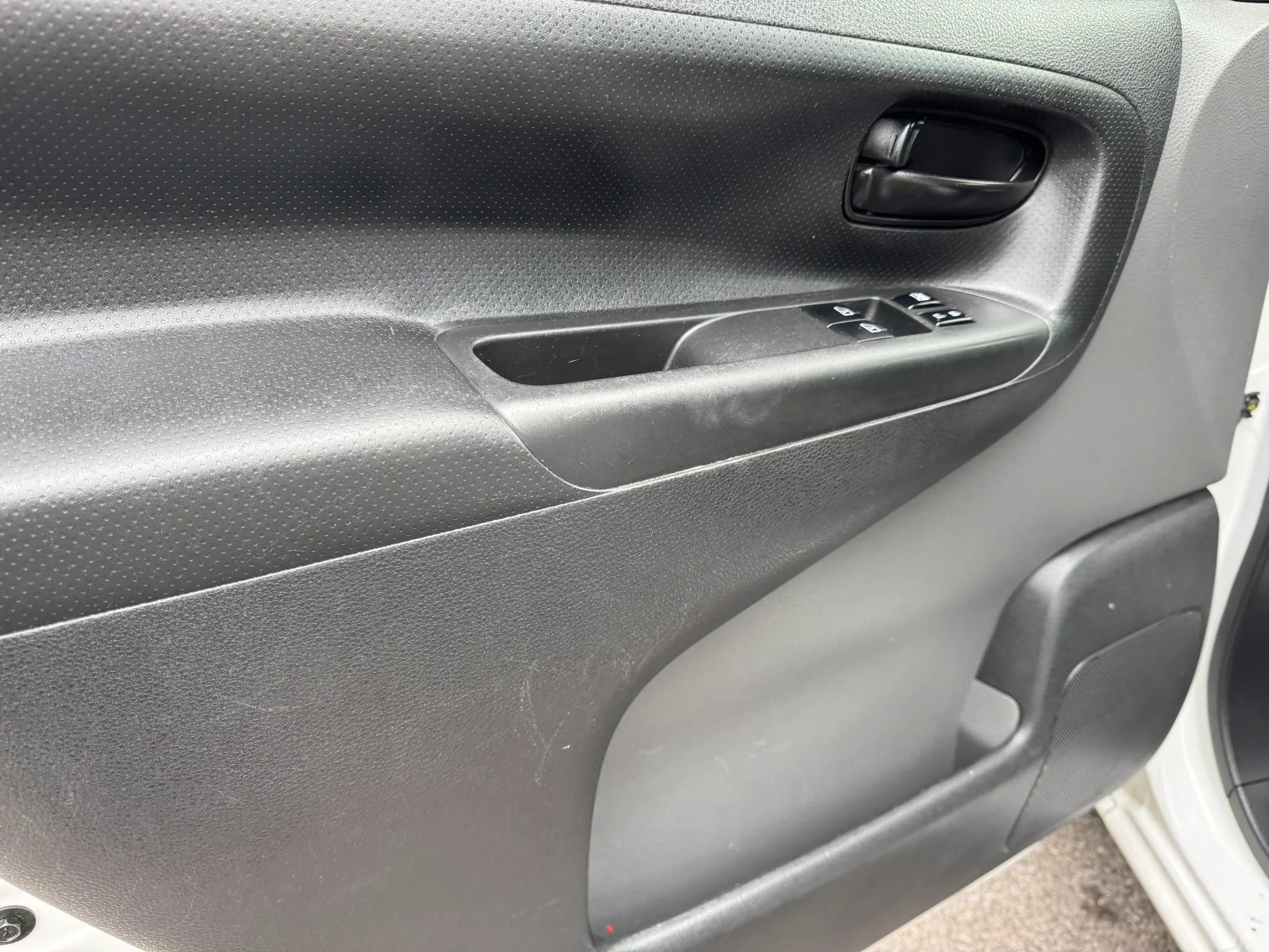 Used 2019 Nissan NV200 SV image 10