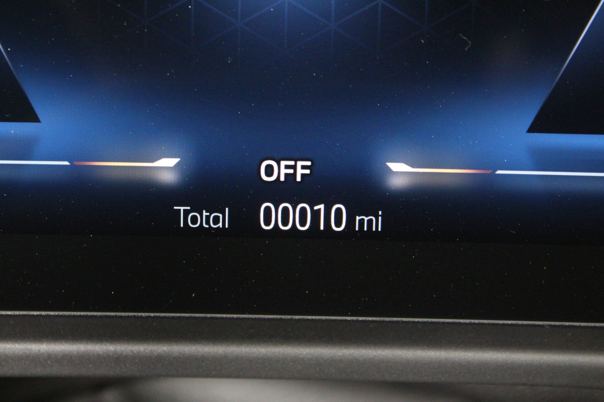 New 2026 BMW 230i Coupe w/ Premium Package RWD image 17