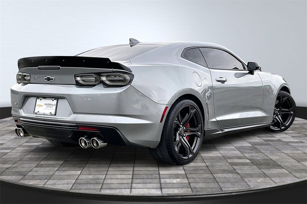 Used 2023 Chevrolet Camaro SS image 2